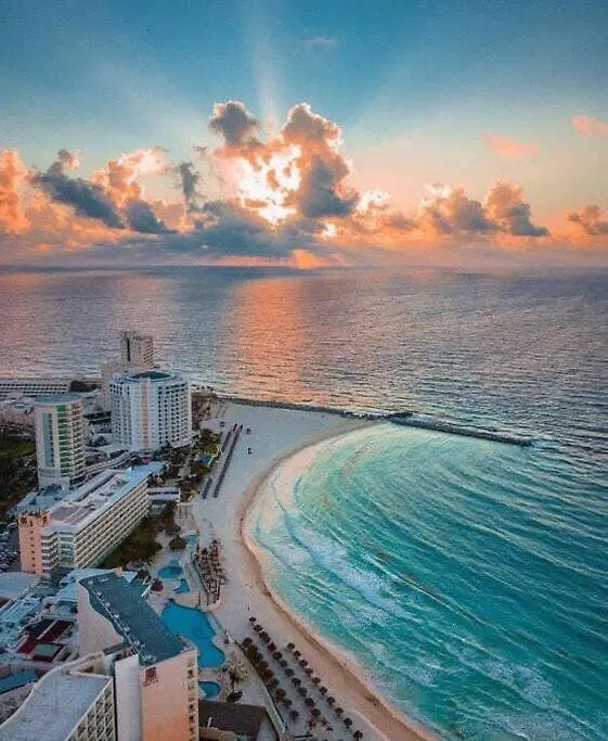 Casa Clarita Top Location 4 Your Cancun Experience Apartment
