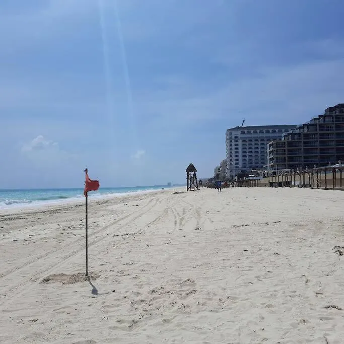 Casa Clarita Top Location 4 Your Cancun Experience